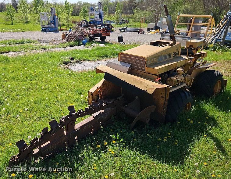 image for item DT7745 Case 30+4 trencher