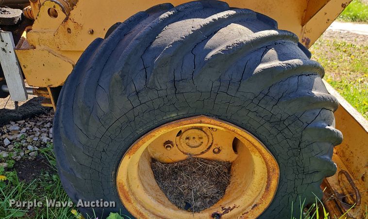 image for item DT7745 Case 30+4 trencher