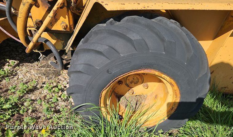 image for item DT7745 Case 30+4 trencher