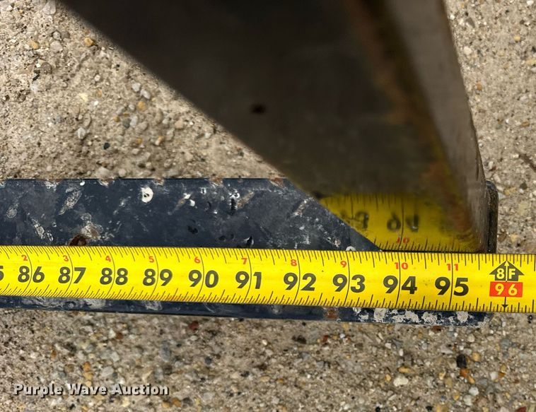 image for item DU3463 Pickup truck ladder rack