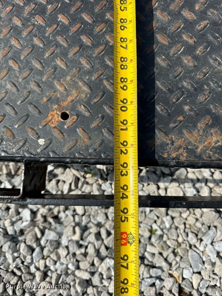 image for item DU3493 CM flatbed