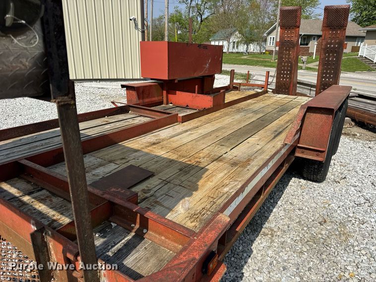 image for item DU3494 1997 Belshe T1-2EP equipment trailer