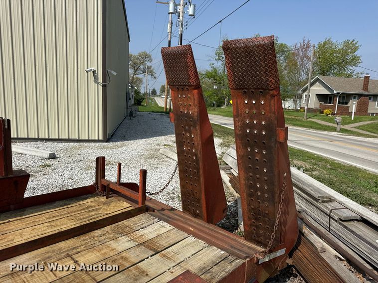 image for item DU3494 1997 Belshe T1-2EP equipment trailer