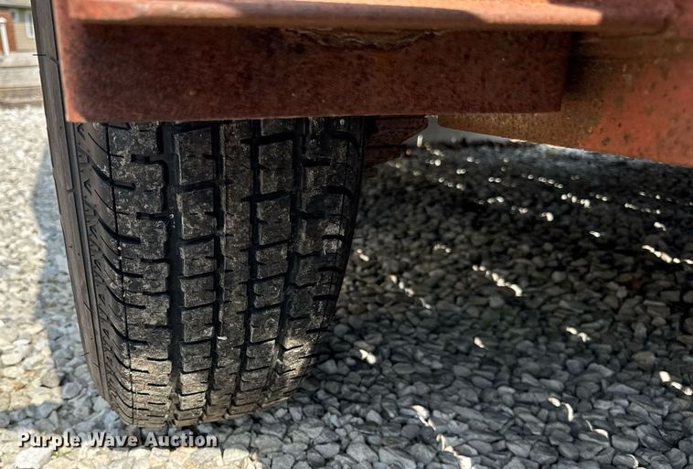 image for item DU3494 1997 Belshe T1-2EP equipment trailer