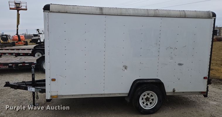 image for item DV1755 1995 Wells Cargo Enclosed cargo trailer