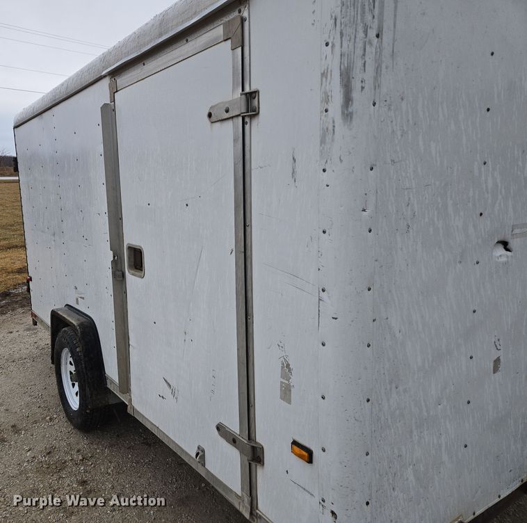 image for item DV1755 1995 Wells Cargo Enclosed cargo trailer