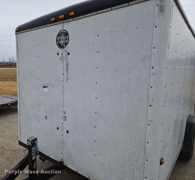 image for item DV1755 1995 Wells Cargo Enclosed cargo trailer