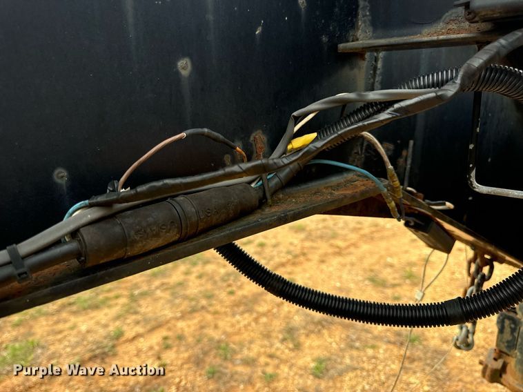 image for item DV1898 2011 Elite Trailers flatbed trailer