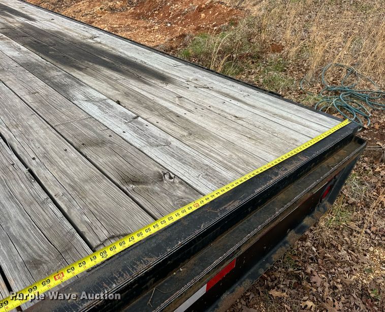 image for item DV1898 2011 Elite Trailers flatbed trailer