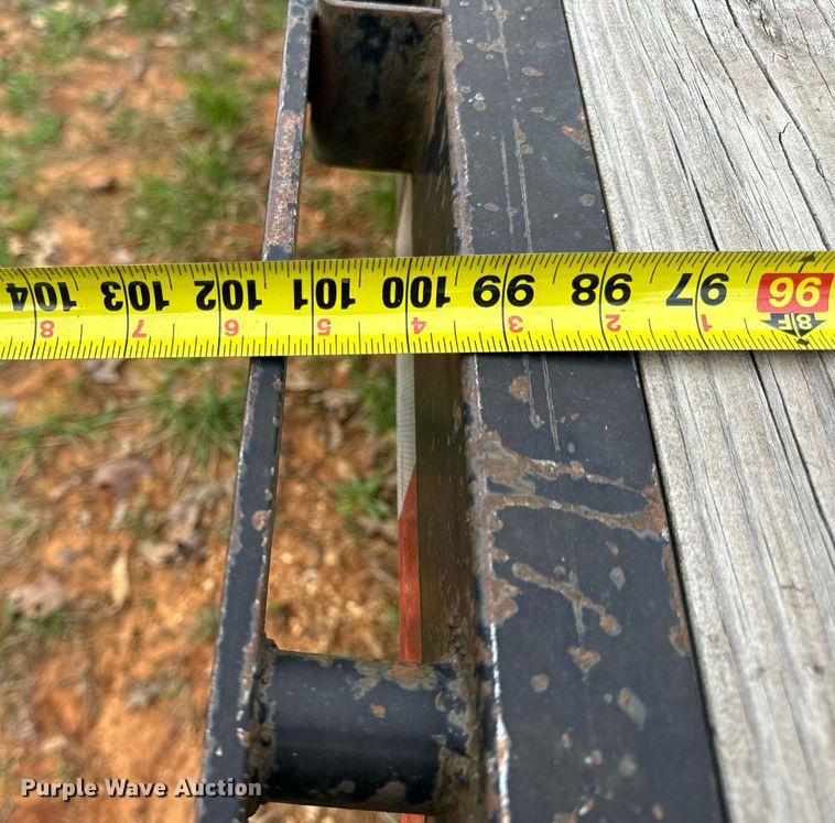 image for item DV1898 2011 Elite Trailers flatbed trailer