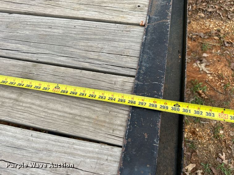 image for item DV1898 2011 Elite Trailers flatbed trailer