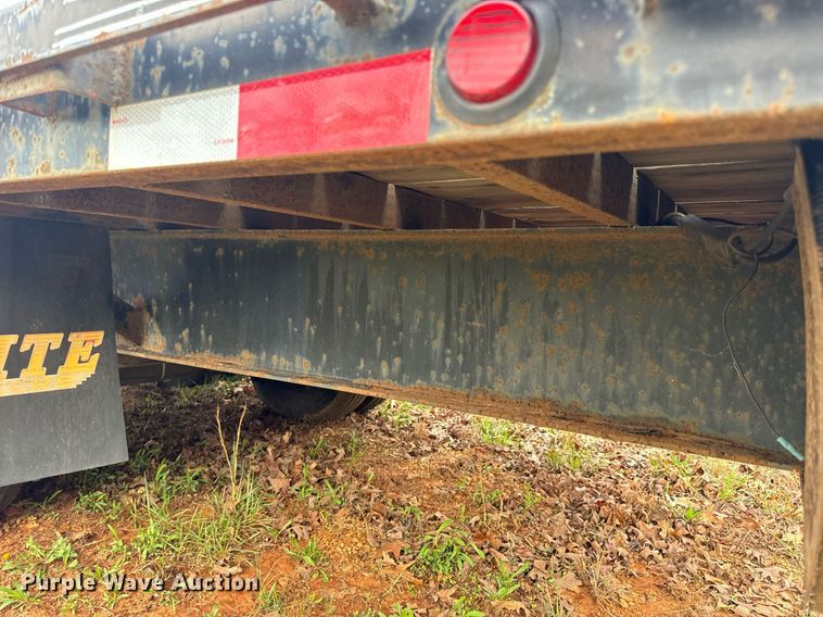 image for item DV1898 2011 Elite Trailers flatbed trailer