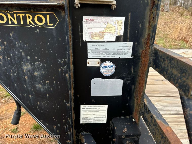 image for item DV1898 2011 Elite Trailers flatbed trailer