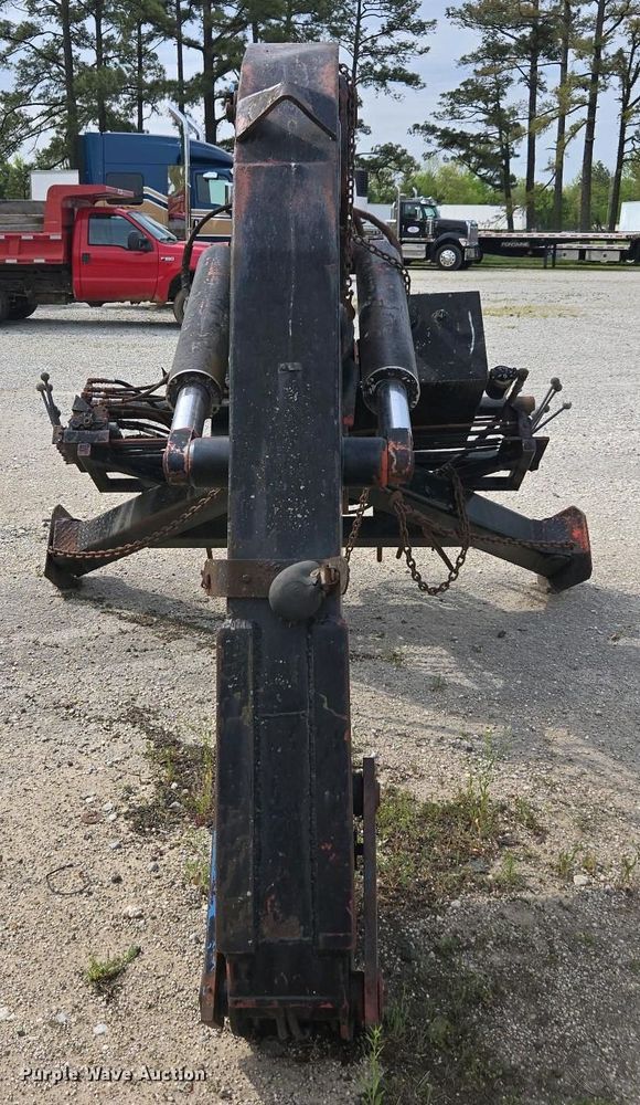 image for item DW1924 IMT  16  truck mounted crane