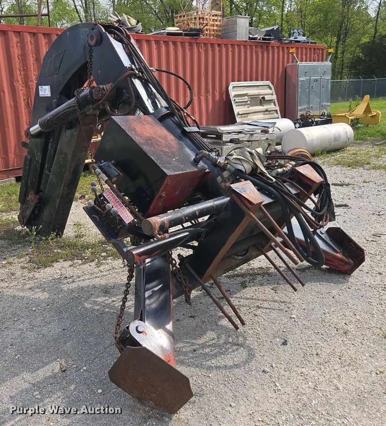 image for item DW1924 IMT  16  truck mounted crane