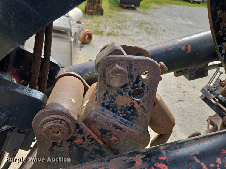 image for item DW1924 IMT  16  truck mounted crane