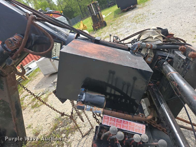 image for item DW1924 IMT  16  truck mounted crane