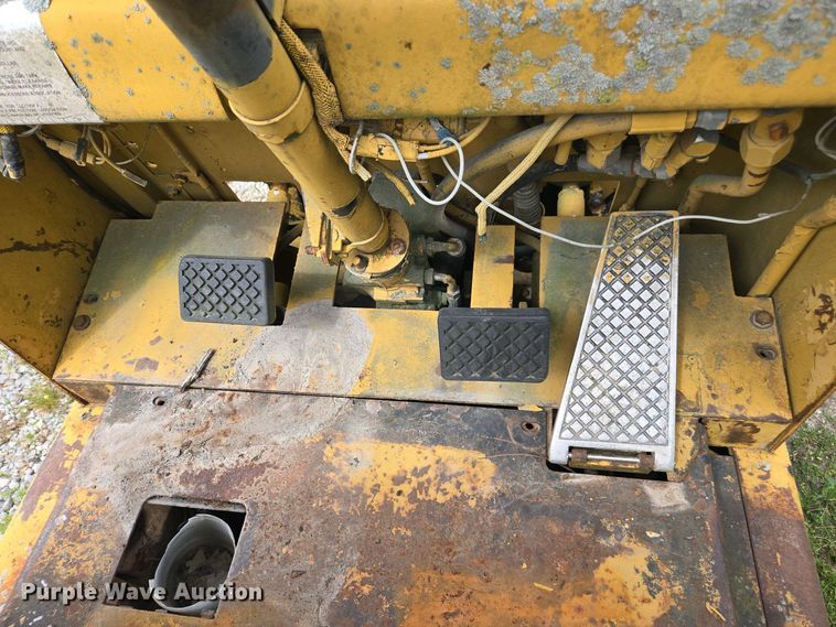 image for item DW1925 Caterpillar  T45C forklift