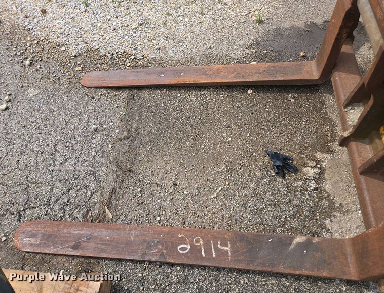 image for item DW1927 1994 JCB 506B telehandler