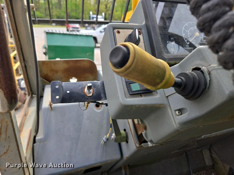 image for item DW1927 1994 JCB 506B telehandler