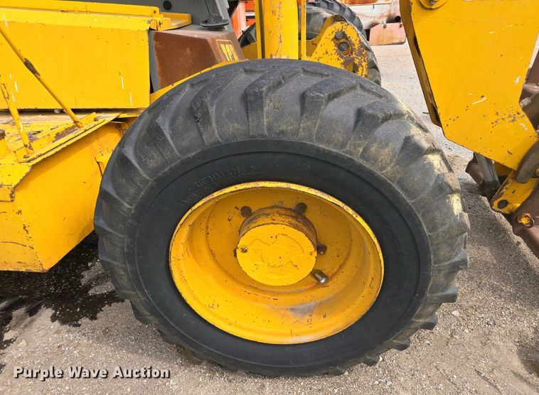 image for item DW1927 1994 JCB 506B telehandler