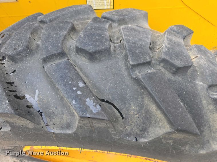 image for item DW1927 1994 JCB 506B telehandler