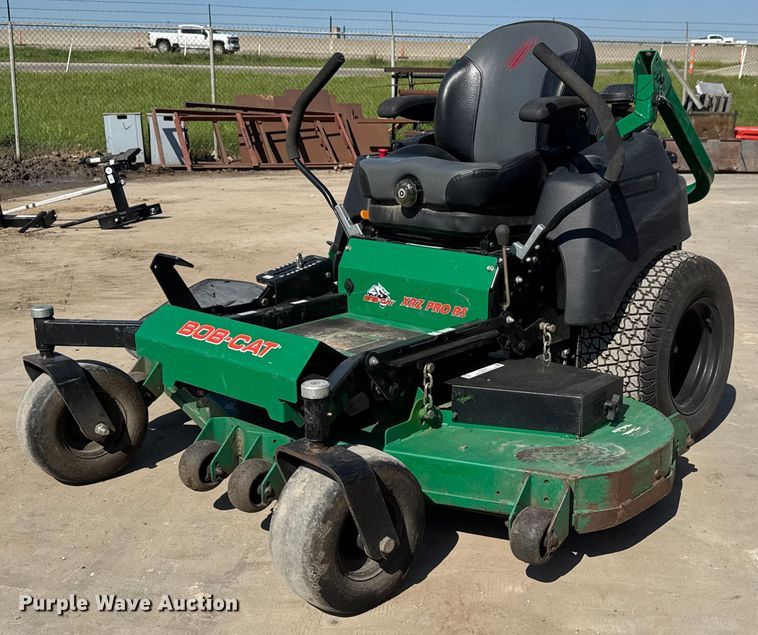 image for item DX8978 Bob-Cat XRZ Pro RS ZTR lawn mower