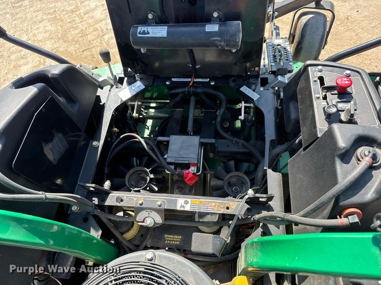 image for item DX8978 Bob-Cat XRZ Pro RS ZTR lawn mower