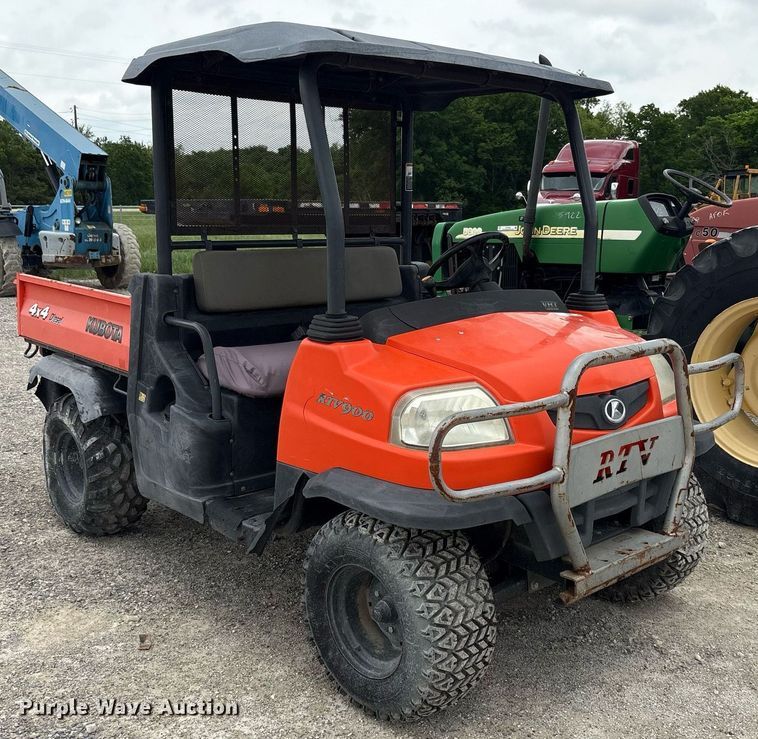image for item DY2469 2006 Kubota RTV900 utility vehicle