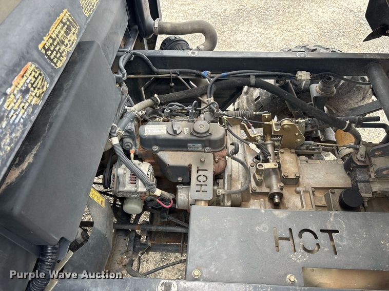 image for item DY2469 2006 Kubota RTV900 utility vehicle