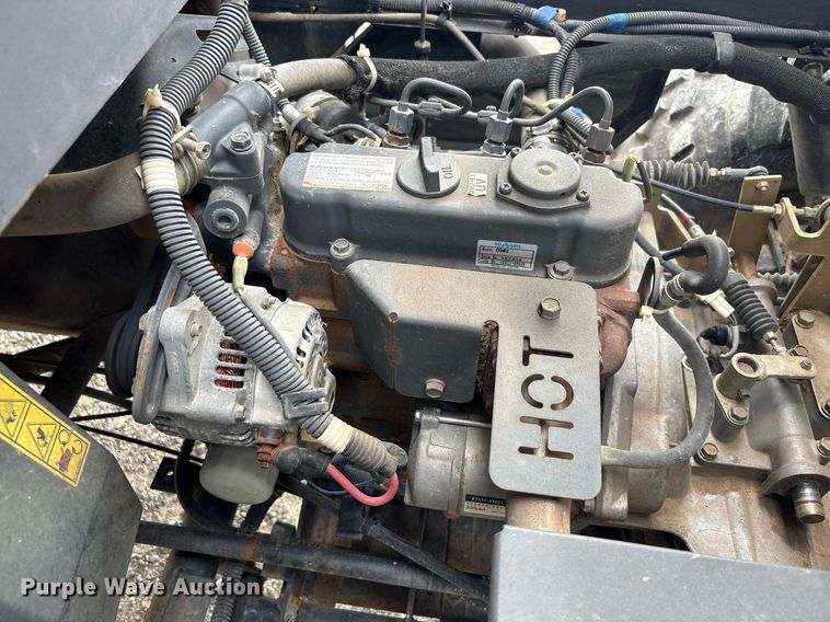 image for item DY2469 2006 Kubota RTV900 utility vehicle