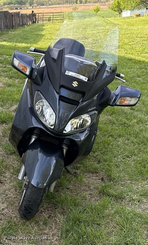 image for item DY8025 2012 Suzuki Burgman 650 motorcycle