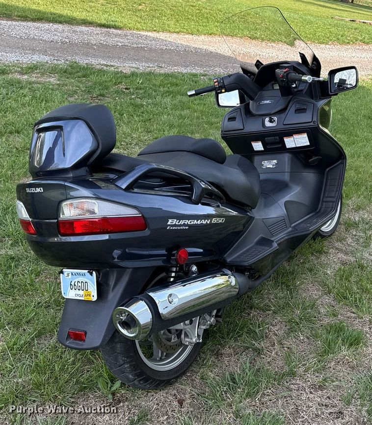 image for item DY8025 2012 Suzuki Burgman 650 motorcycle