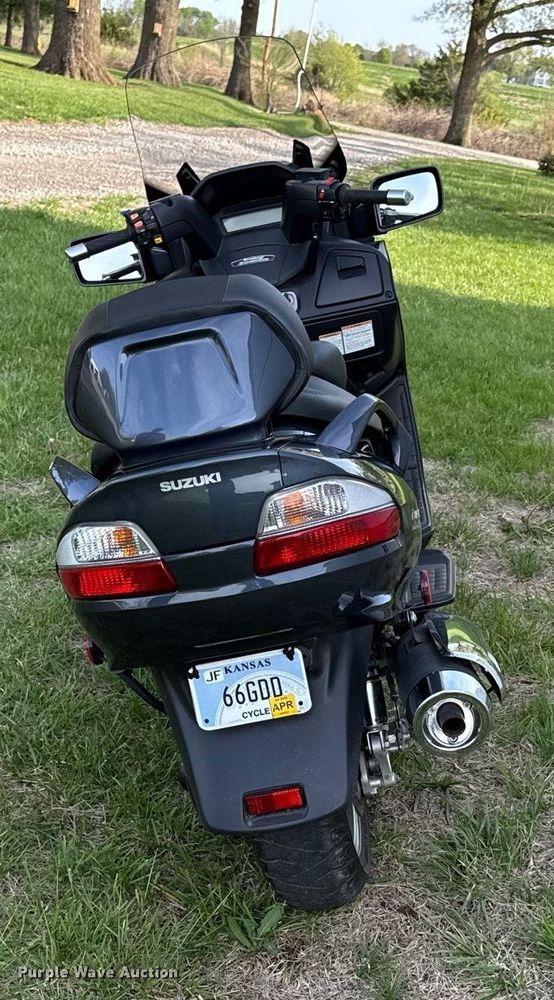 image for item DY8025 2012 Suzuki Burgman 650 motorcycle