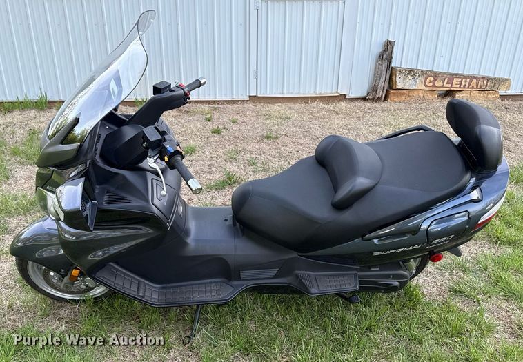 image for item DY8025 2012 Suzuki Burgman 650 motorcycle