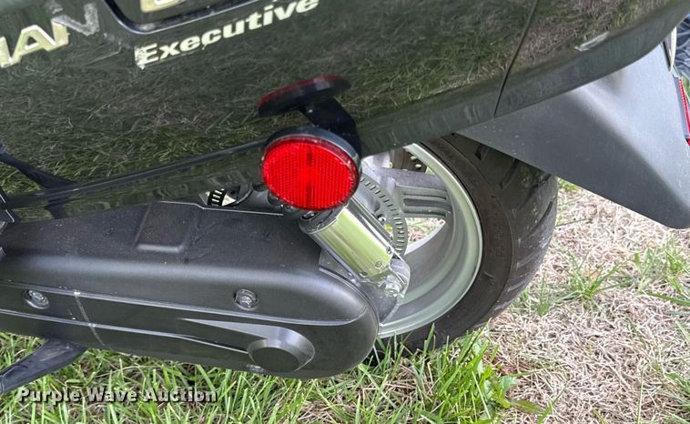 image for item DY8025 2012 Suzuki Burgman 650 motorcycle