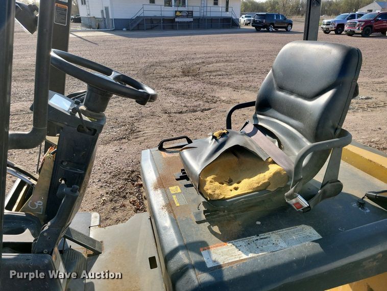 image for item EA2420 Caterpillar E5000-AC forklift