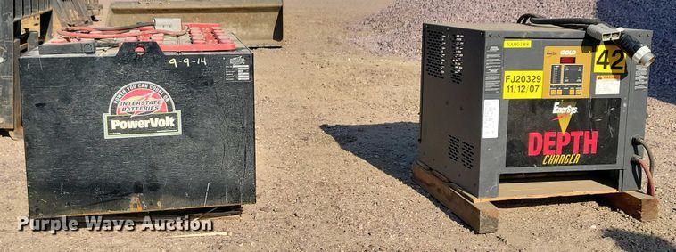 image for item EA2420 Caterpillar E5000-AC forklift