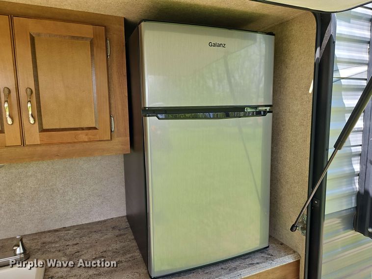 image for item EB7999 2017 Coachman Catalina 321BHDS CK camper