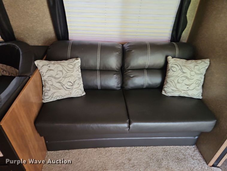 image for item EB7999 2017 Coachman Catalina 321BHDS CK camper