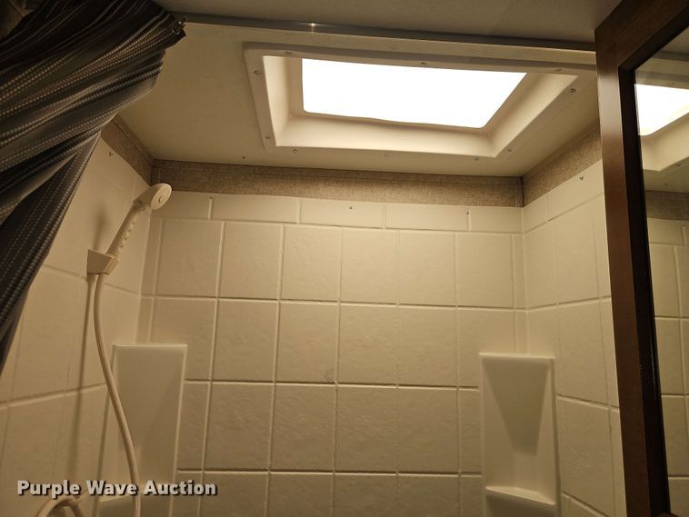 image for item EB7999 2017 Coachman Catalina 321BHDS CK camper