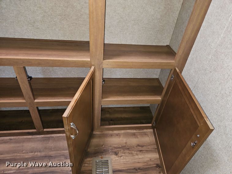 image for item EB7999 2017 Coachman Catalina 321BHDS CK camper