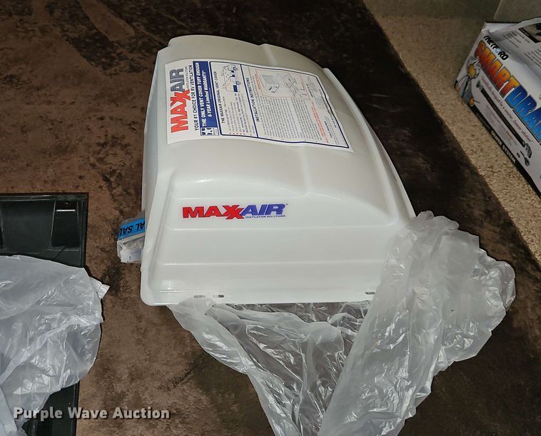 image for item EB7999 2017 Coachman Catalina 321BHDS CK camper