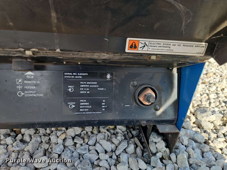 image for item EB8005 Miller CP-252TS welder