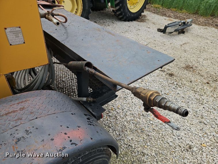 image for item EB8017 Joy air compressor