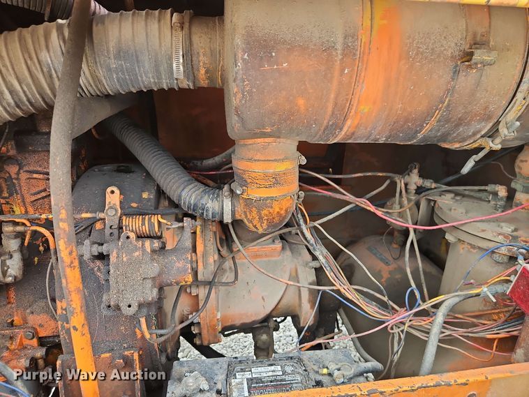 image for item EB8017 Joy air compressor