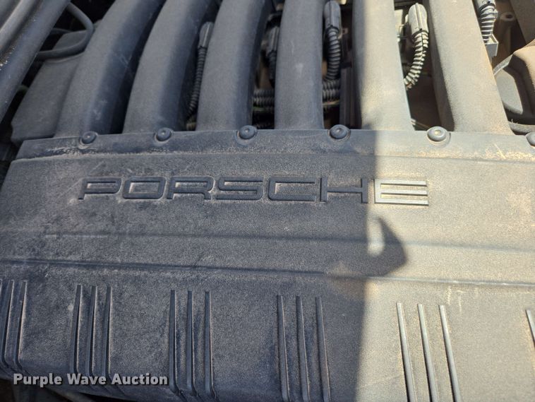 image for item EC1014 2010 Porsche Cayenne SUV