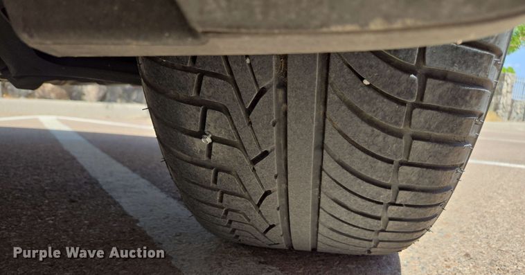 image for item EC1014 2010 Porsche Cayenne SUV