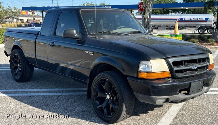 image for item EC3545 1999 Ford Ranger SuperCab pickup truck