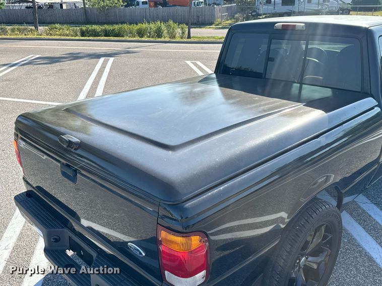 image for item EC3545 1999 Ford Ranger SuperCab pickup truck